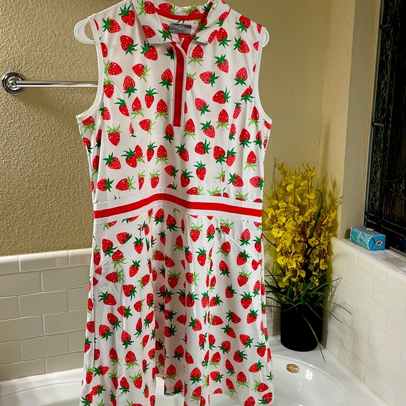 Callaway Golf Dress . Strawberry print . NEW without Tags - Picture 2 of 8